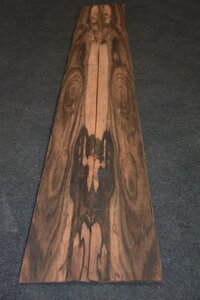 Coromandel fineer 180 x 12 cm | 0.6mm | 0,216m&sup2;