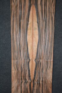 Coromandel fineer 267 x 15 cm | 0.6mm | 0,4005m&sup2;