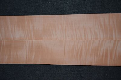 Peren fineer 253 x 10-13 cm | 0.6 mm | 0,29m&sup2;