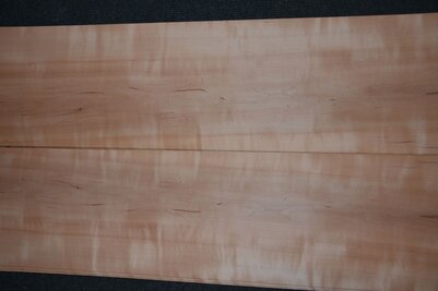 Peren fineer 252 x 16-20 cm | 0.6 mm | 0,45m&sup2;