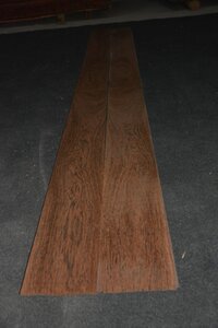 Wenge fineer 240 16-17 cm | 0.6 mm | 0,35m&sup2;
