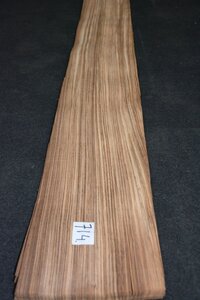 Zebrano fineer 230 x 24 cm | 0.6 mm | 0,55m&sup2;