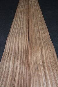 Zebrano fineer 290 x 28-29 cm | 0.6 mm | 0,83m&sup2;