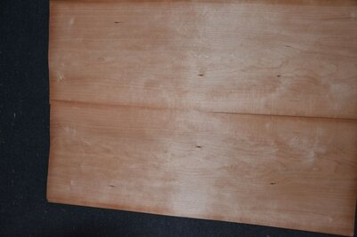 Kersen fineer 78 x 27 cm | 0.6mm | 0,21m&sup2;