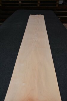 Esdoorn fineer 222 x 33-35 cm | 0.6mm | 0,755m&sup2;