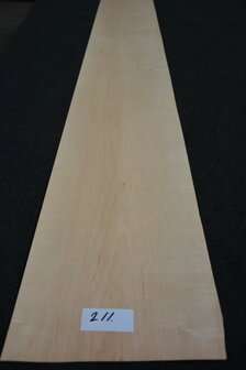 Esdoorn fineer 209 x 27-30 cm | 0.6mm | 0,596m&sup2;