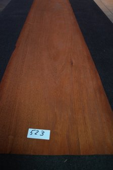 Santos Palissander fineer 173 x 9 - 9 cm | 0.6 mm | 0,2336 m&sup2;