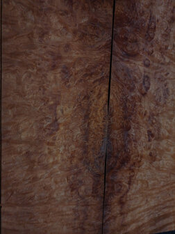 Madrona fineer 44 x 30 - 20 cm | 0.6 mm | 0,1360 m&sup2;