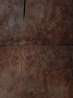 Madrona fineer 44 x 22,5 - 22 cm | 0.6 mm | 0,1034 m&sup2;