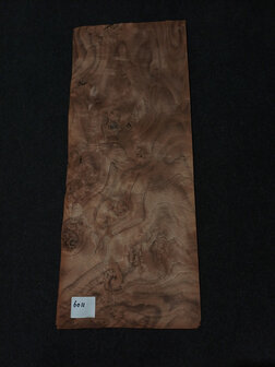 Wortelnoten fineer 71 x 28 - 29 cm | 0.6 mm | 0,3018 m&sup2;