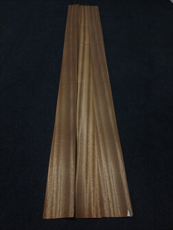 Dibetou fineer 225 x 12 - 10,5 cm | 0.6 mm | 0,3881 m&sup2;