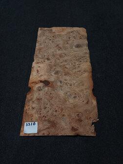 Iepen wortel fineer 64 x 26 - 26 cm | 0.6 mm | 0,2496 m&sup2;
