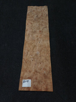 Iepen wortel fineer 44 x 26 - 26 cm | 0.6 mm | 0,1716 m&sup2;