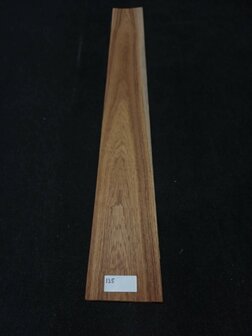 Teak fineer 133 x 17,5 - 14 cm | 0.6 mm | 0,3259 m&sup2;