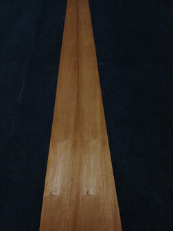 Swietenia Mahonie fineer 225 x 14,5 - 105 cm | 0.6 mm | 1,5075 m&sup2;