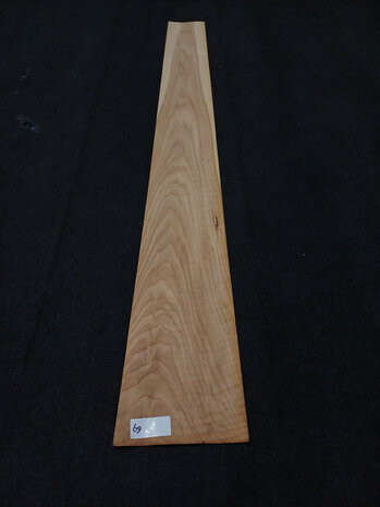 Europees Eiken fineer 186 x 23,5 - 16,5 cm | 0.6 mm | 0,5906 m&sup2;