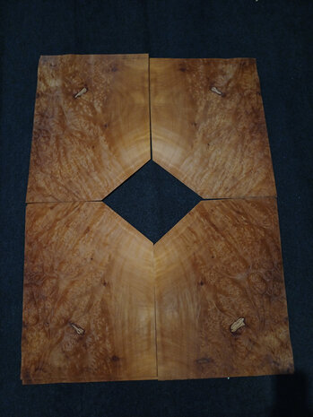 Madrona fineer 50/35 x 30 - 22 cm | 0.6 mm | 0,1318 m&sup2;