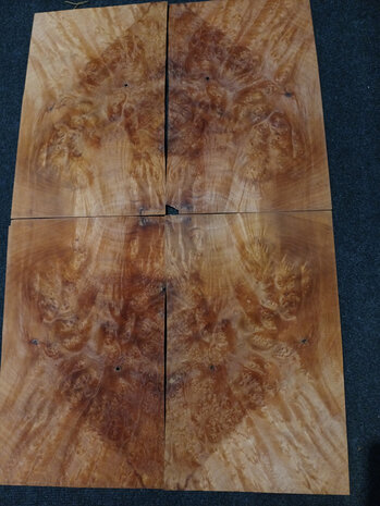 Madrona fineer 39 x 25 - 25 cm | 0.6 mm | 0,1019 m&sup2;