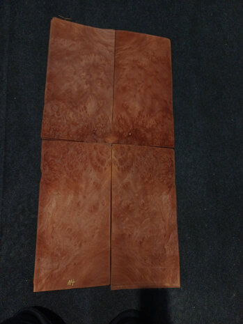 Madrona fineer 44 x 22,5 - 22 cm | 0.6 mm | 0,1034 m&sup2;