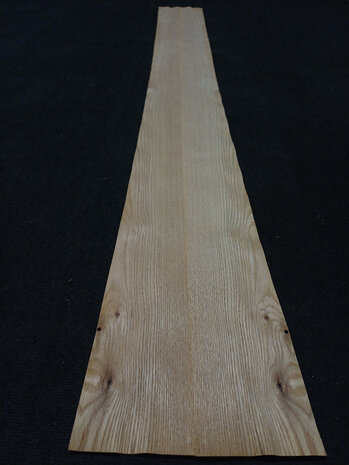Amerikaans Eiken fineer 235 x 14,5 - 14 cm | 0.6 mm | 0,5053 m&sup2;