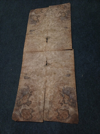 Wortelnoten fineer 39 x 15 - 15 cm | 0.6 mm | 0,0878 m&sup2;
