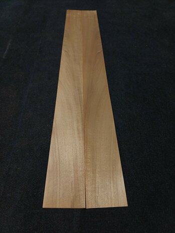 Teak fineer 132 x 13 - 12 cm | 0.6 mm | 0,2508 m&sup2;