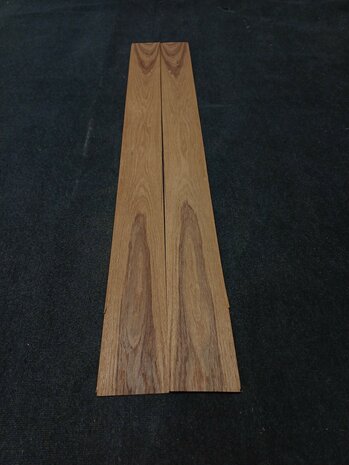 Teak fineer 179 x 14 - 15,5 cm | 0.6 mm | 0,3893 m&sup2;