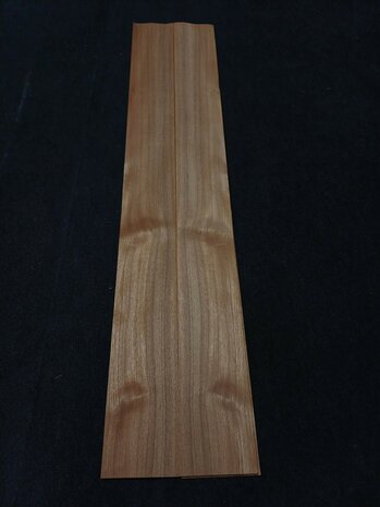 Teak fineer 144 x 14 - 14 cm | 0.6 mm | 0,3024 m&sup2;