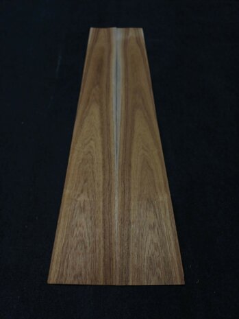 Teak fineer 133 x 17,5 - 14 cm | 0.6 mm | 0,3259 m&sup2;