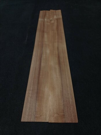 Teak fineer 195 x 20 - 20,5 cm | 0.6 mm | 0,5899 m&sup2;
