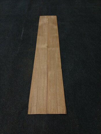 Teak fineer 132 x 11,5 - 11,5 cm | 0.6 mm | 0,2277 m&sup2;