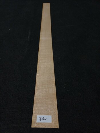 Europees Eiken fineer 208 x 12 - 12 cm | 0.6 mm | 0,3744 m&sup2;