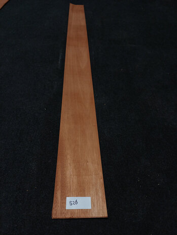 Swietenia Mahonie fineer 201 x 15 - 14,5 cm | 0.6 mm | 0,4472 m&sup2;