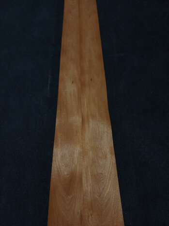 Swietenia Mahonie fineer 197 x 16,5 - 16,5 cm | 0.6 mm | 0,4876 m&sup2;